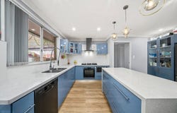 13 Malvern Close, St Johns Park, NSW 2176