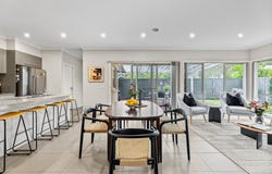 2/720 Whitehorse Road, Mitcham, Vic 3132