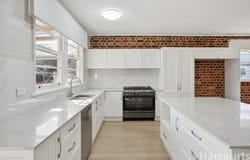 6 Jubilee Lane, West Kempsey, NSW 2440