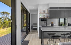 302 Hapgood Road, Landsborough, Qld 4550