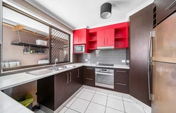 113 Nicklin Way, Warana, Qld 4575