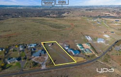 148 Flanagans Drive, Merrimu, Vic 3340