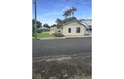 5 Zahmel St, Finch Hatton, Qld 4756