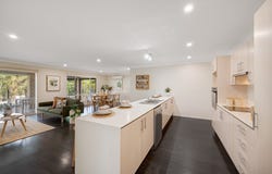 8 River Cherry Place, Maleny, Qld 4552
