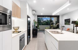 304/18 Mermaid Street, Chermside, Qld 4032