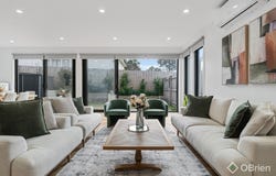 1/18 Maple Street, Bayswater, Vic 3153