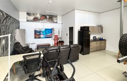 4/9 Corporate Place, Landsborough, Qld 4550