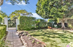 93 Ryans Road, St Lucia, Qld 4067