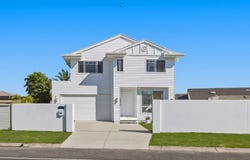 37A Silvabank Drive, Varsity Lakes, Qld 4227