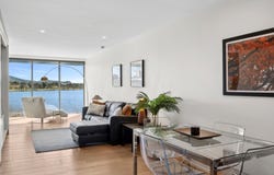 17/17 Eastlake Parade, Kingston, ACT 2604
