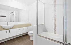 8/6 Currawong Street, Norman Gardens, Qld 4701