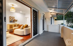 2 Cooke Street, Hilton, WA 6163