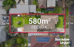 17 Plymouth Avenue, Pascoe Vale, Vic 3044