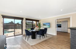 11 Solander Drive, St Clair, NSW 2759
