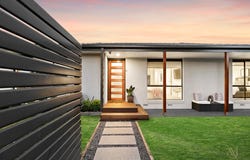 13 Clydebank Road, Edithvale, Vic 3196