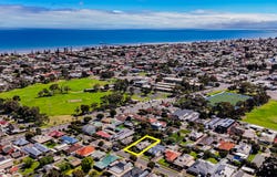 15 Harvey Street, Ethelton, SA 5015
