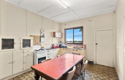 19 Heaslip Street, Coniston, NSW 2500