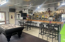 BLUFF HOTEL, 34 MAIN STREET, Bluff, Qld 4702