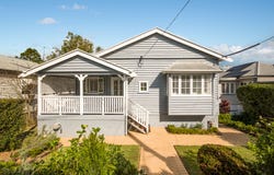 25 Belgrave Street, Balmoral, Qld 4171