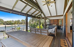 10 Kookaburra Crt, South Stradbroke, Qld 4216