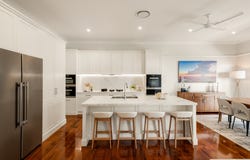 23 Lugg Street, Bardon, Qld 4065