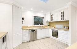 17 Garden Avenue, Figtree, NSW 2525