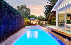 33 Hill Street, Gooseberry Hill, WA 6076