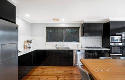 9 Struan Avenue, Mooroolbark, Vic 3138