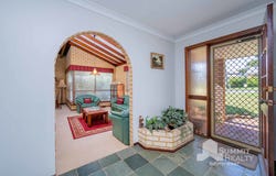 70 Parkfield Way, Australind, WA 6233