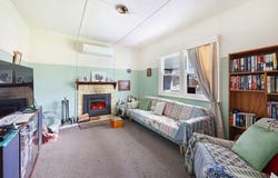 21 Monro Street, Woolomin, NSW 2340