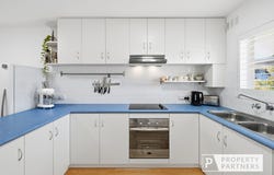 2/7 Ventnor Street, Scarborough, WA 6019