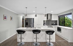 44 Arlington Way, Kensington Grove, Qld 4341