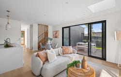 2-3/173 Barrabool Road, Highton, Vic 3216