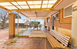 22 Binburra Way, Mount Nasura, WA 6112