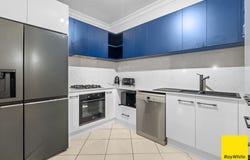 1721/2-10 Greenslopes Street, Cairns North, Qld 4870