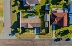 34 Bowerbird Avenue, Eli Waters, Qld 4655