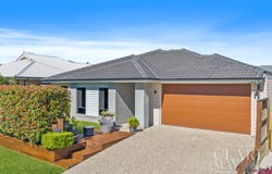 5 Daniell Close, Ripley, Qld 4306