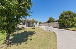 13 YULONG STREET, Glenfield Park, NSW 2650