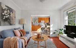 6 Kyneton Avenue, Reservoir, Vic 3073