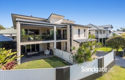121 Southerden Street, Sandgate, Qld 4017
