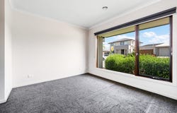 28 Bowler Avenue, Clyde, Vic 3978