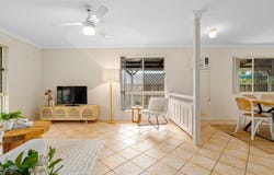 20 Chatfield Street, Edens Landing, Qld 4207
