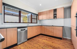 2 Dan Street, Merrylands, NSW 2160