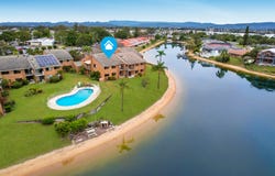 3/14 DUNLOP COURT, Mermaid Waters, Qld 4218