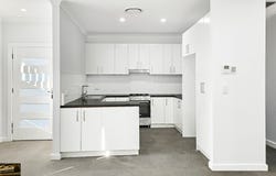 42b Ranchby Avenue, Lake Heights, NSW 2502