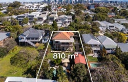 23 Coventry Street, Hawthorne, Qld 4171