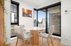 305/483 Glenhuntly Road, Elsternwick, Vic 3185