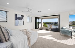 16 Saltair Grove, Helensvale, Qld 4212