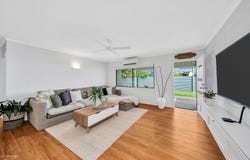 14 Stirling Street, Whitfield, Qld 4870