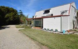 62 Vipiana Drive, Tully Heads, Qld 4854